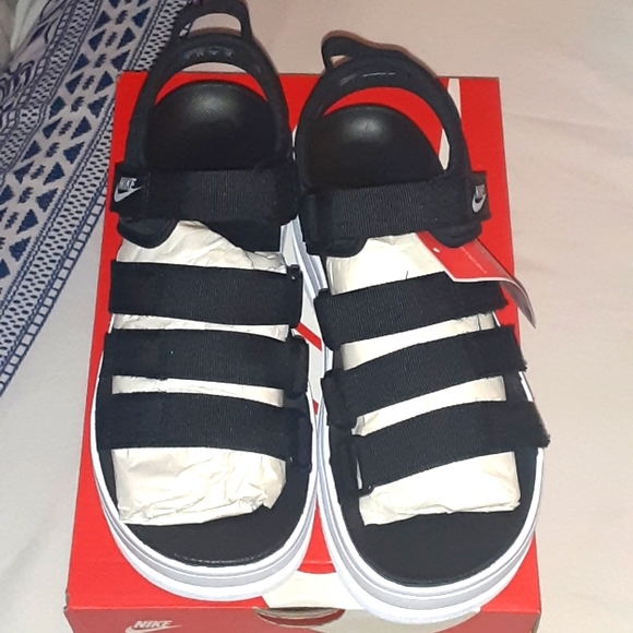 NWT Nike Icon Classic Platform Sandals Women's Size W7 Black/White DHO224-001 - Picture 5 of 9